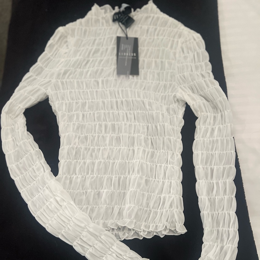 Lioness scrunch mock neck top in white chiffon